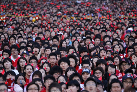 crowd