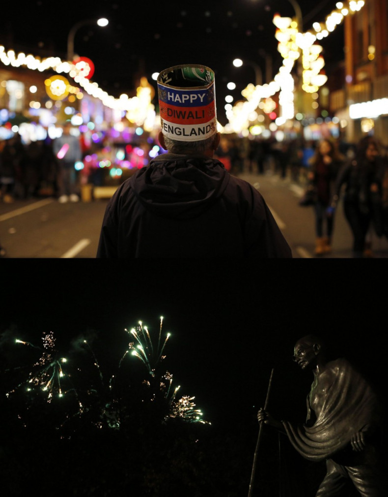 Fireworks expode over a statue of Mahatma Gandhi during Diwali celebrations in Leicester. (Photo: REUTERS/Darren Staples)