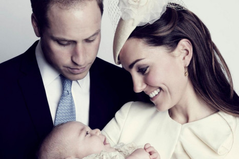 Prince William, his wife Catherine, Duchess of Cambridge and their son Prince George, pose for the official portrait in London. (Photo: Reuters)