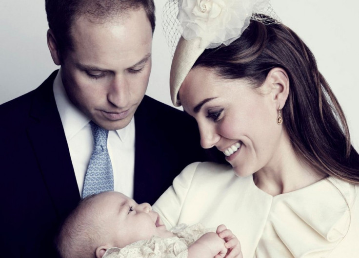 Prince William, his wife Catherine, Duchess of Cambridge and their son Prince George, pose for the official portrait in London. (Photo: Reuters)