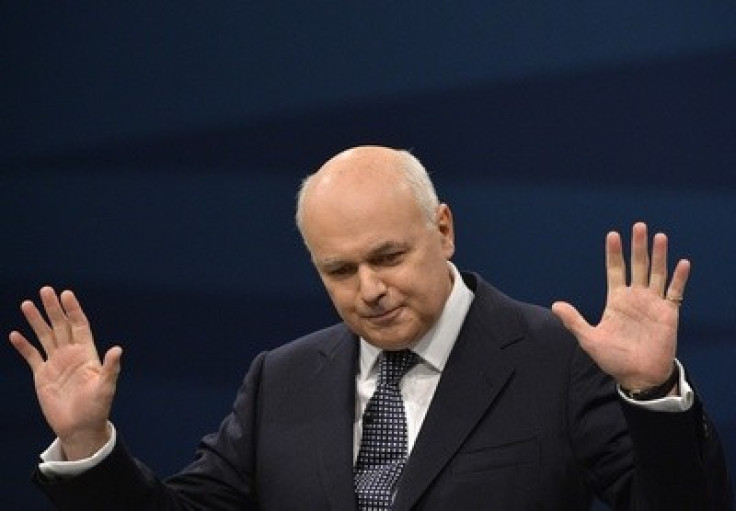 Duncan Smith accused of ducking responsibility