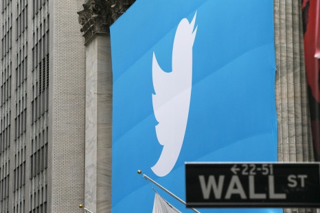 A sign displays the Twitter logo on the front of the New York Stock Exchange (Photo: Reuters)