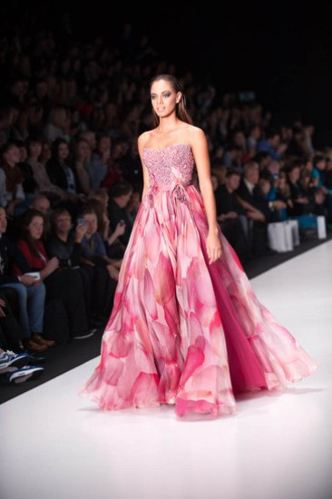 Miss Universe 2013 France, Hinarani (Photo: MIss Universe Organization L.P., LLLP) Miss Universe 2013 France, Hinarani (Photo: MIss Universe Organization L.P., LLLP)