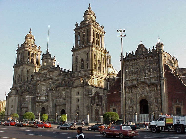 Mexico is a new entry on top ten happiest countries' list for 2013 with 7.3 score in Life Satisfaction. In picture: Mexico City Cathedral (Photo: stock.xchng)