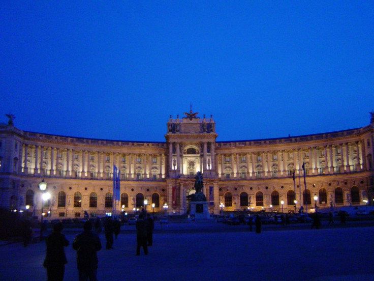 Austria dipped from its 5th rank with 7.4 score in Life Satisfaction this year. In picture: park of Schönbrunn, Vienna (Photo: stock.xchng)