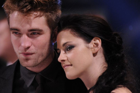 Kristen Stewart and Robert Pattinson Secretly Holing Up at LA Hotels/Reuters