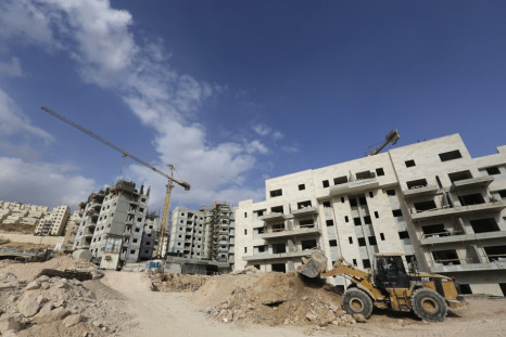 Israel approves 800 settlements