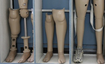 Peter Williams said his prosthetic limb became detached as he was tackled by police (Reuters) Peter Williams said his prosthetic limb became detached as he was tackled by police (Reuters)
