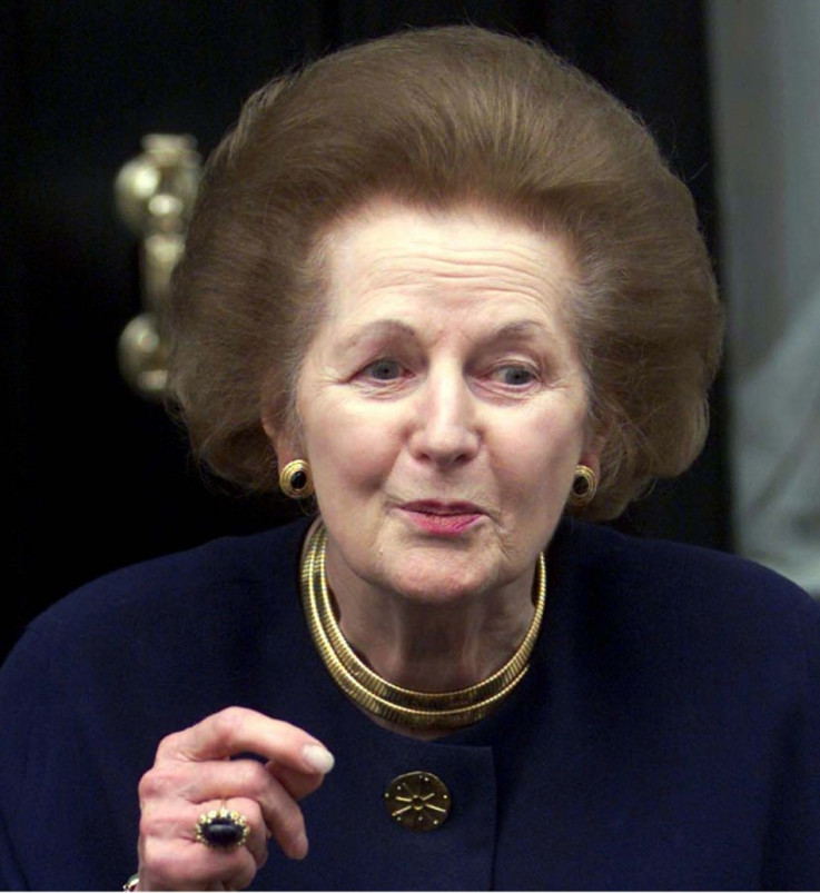 Former prime minister Margaret Thatcher gives a statement outside her Belgravia home in 2000.