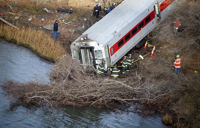Bronx train derailment