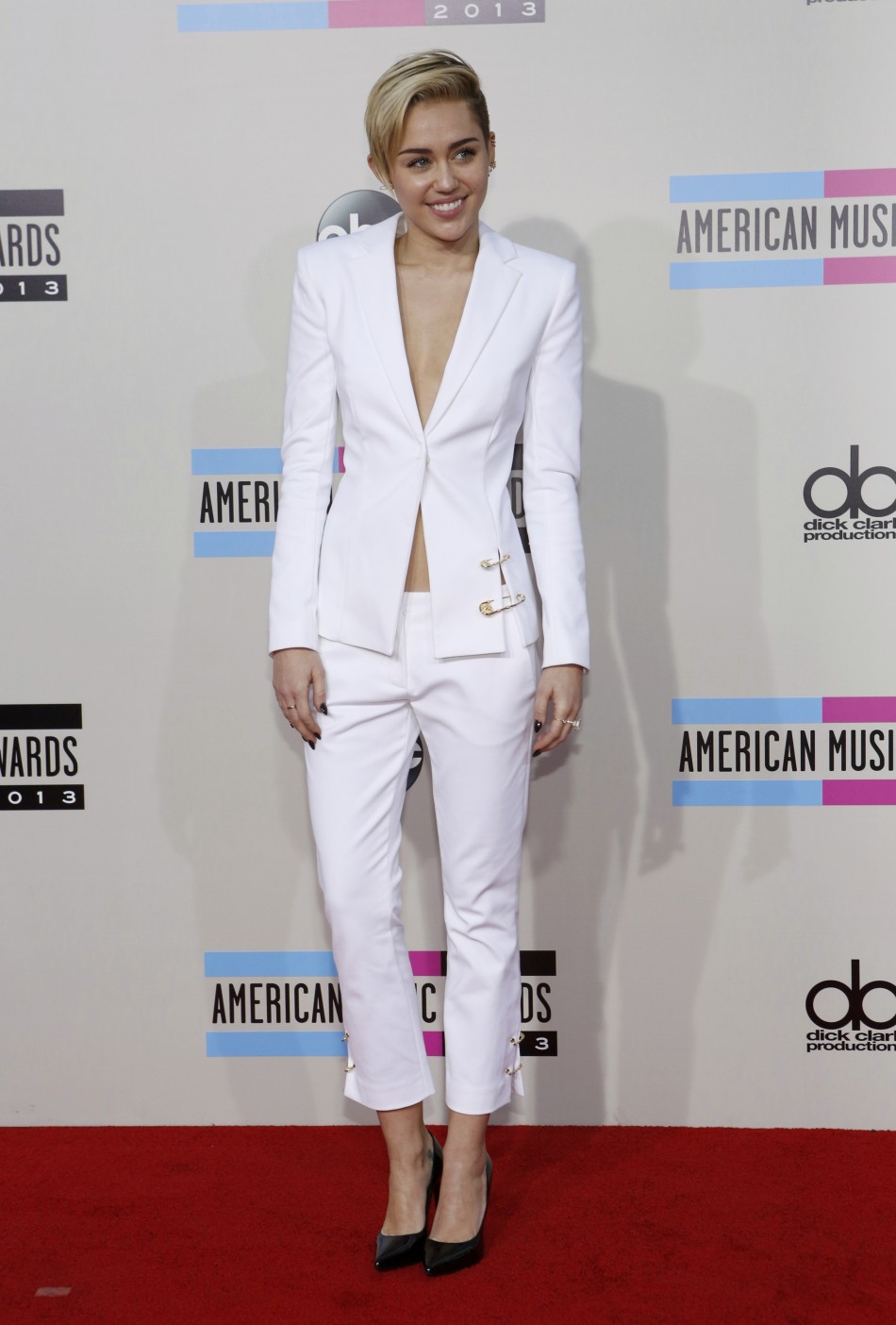 Miley Cyrus and Kellan Lutz are Just Friends