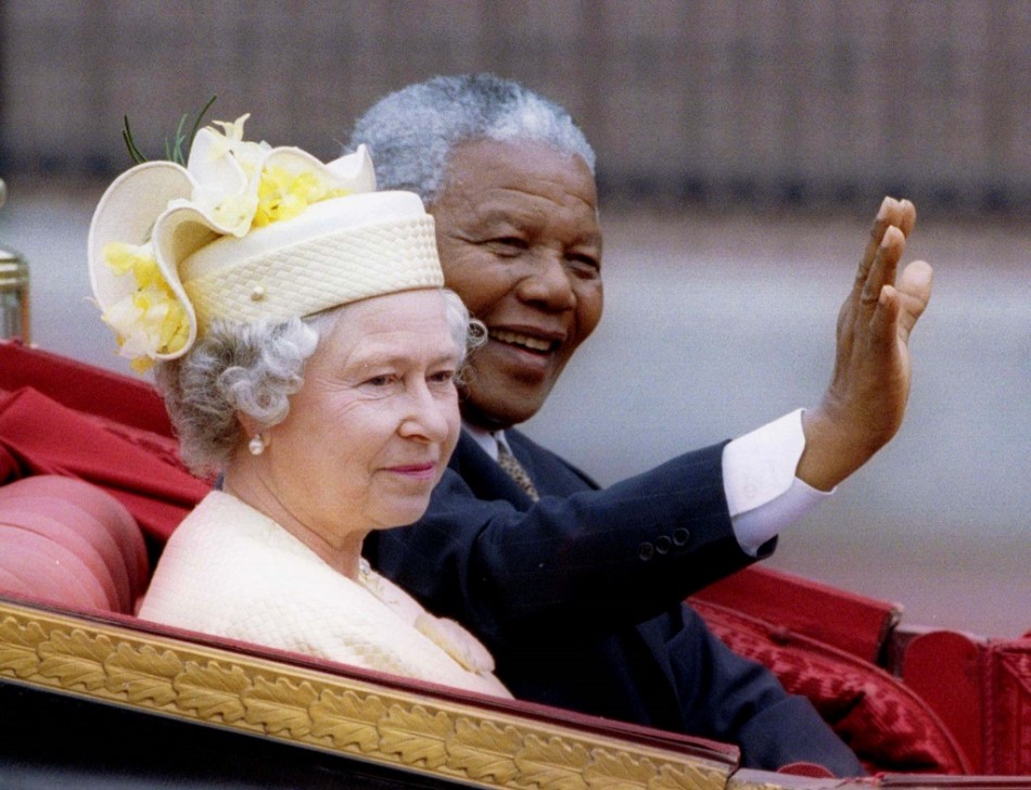 Queen Elizabeth Will Not Attend Nelson Mandela Funeral