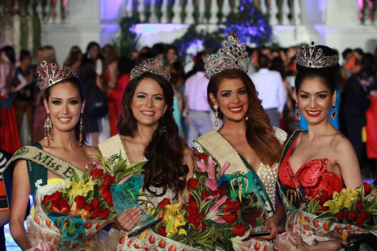 Alyz Henrich of Venezuela and her court: Katia Wagner of Austria (Miss Air), Punika Kulsoontornrut of Thailand (Miss Water) and Catharina Choi of Korea (Miss Fire). (MissEarthPageant/Facebook)