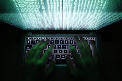 Cyber criminals target 37 million festive shoppers (Photo; Reuters)