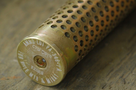 Sandy Hook Anniversary: US Gun Sales Rise on States' Mass Loosening of Firearm Control (Photo: Reuters)