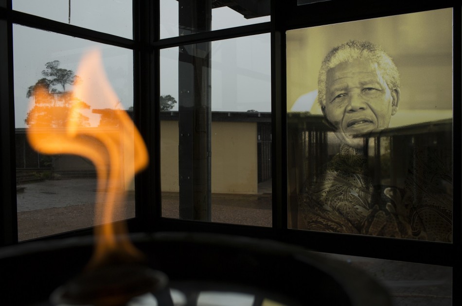 Mandela slate South Africa