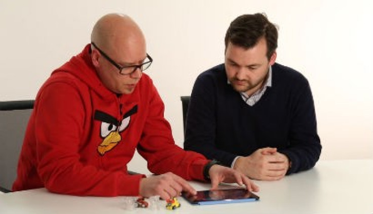 Rovio head og gaming Jami Laes shows off Angry Birds Go