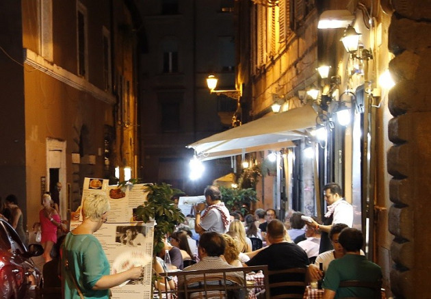 Mafia launders £2.4bn into Rome's Restaurants (Reuters picture) Mafia launders £2.4bn into Rome's Restaurants (Reuters picture)