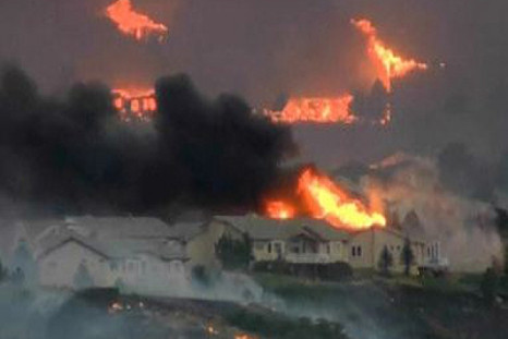32,000 people flee their homes due to Colorado wildfires