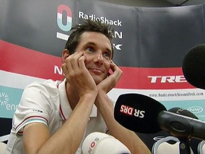 Cyclist Schleck 'denies' doping after testing positive