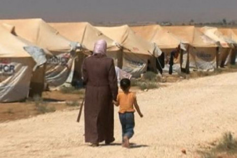 Britain boosts aid to Syrian refugees in Jordan