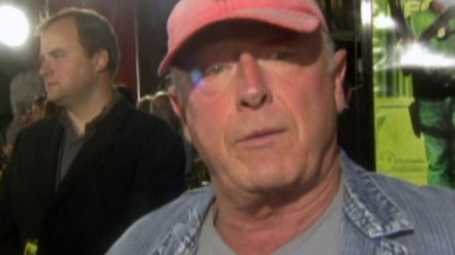 Hollywood director Tony Scott jumps to death from bridge
