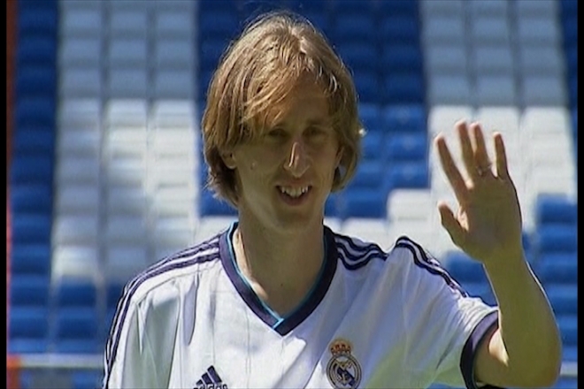 Modric completes Real Madrid move