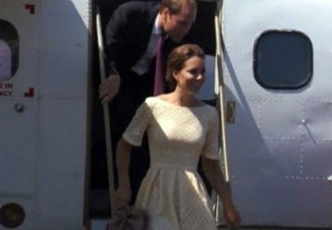 French Closer mag banned: no more topless Kate pics