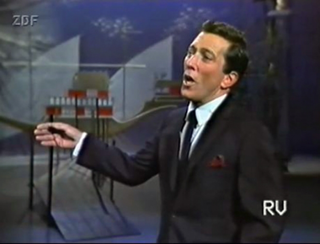 Oscar-winning singer Andy Williams dies, aged 84