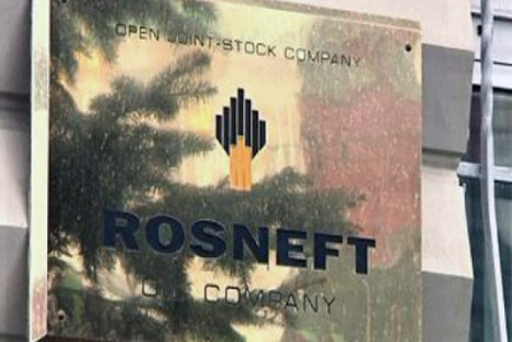 Rosneft buys TNK Unit from BP