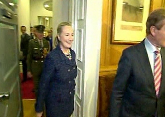 Bomb found ahead of Hillary Clinton's trip to Northern Ireland