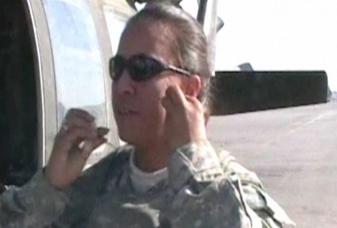 U.S to end ban on female troops from frontline combat