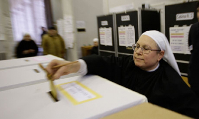 Polls Open For Final Day Of Voting In Italian Elections | IBTimes UK