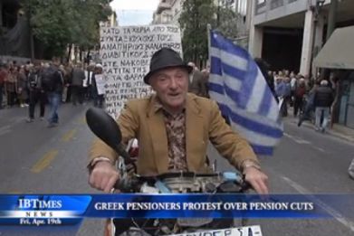 Greek Pensioners Protest Over Pension Cuts