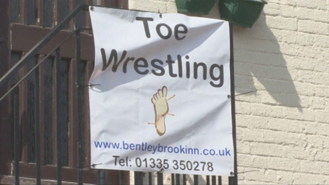 Wrestlers Go Toe To Toe In Contest