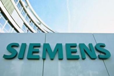 Siemens CEO To Leave Following Profit Warning