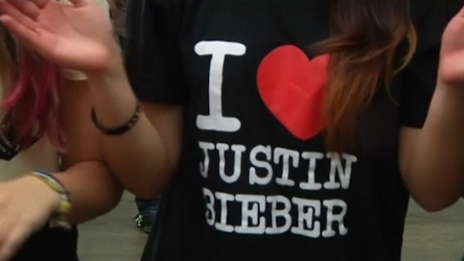 Beliebers Stand By Their Man Despite Controversies