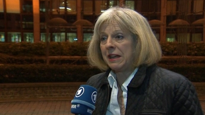 Britain to Challenge EU Free Migration Rules