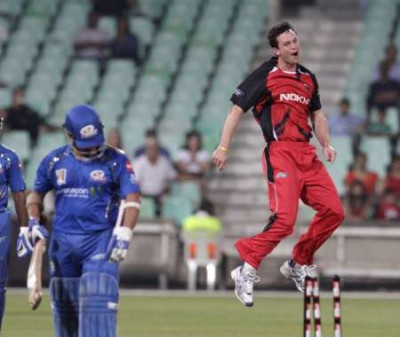 Mumbai Indians Sachin Tendulkar reacts after being bowled by South Austrian Redbacks Gary Putland Mumbai Indians Sachin Tendulkar reacts after being bowled by South Austrian Redbacks Gary Putland