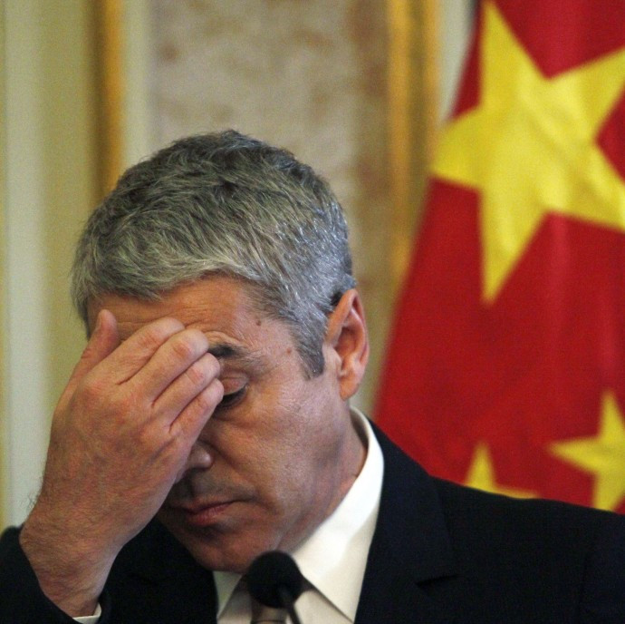 Portugal's Prime Minister Jose Socrates gestures during a meeting with China's President Hu Jintao at Necessidades Palace