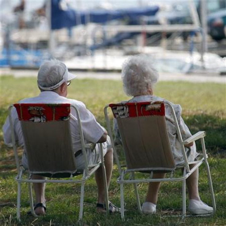 GPS Shoes Tracks Lost Seniors Suffering from Alzheimers