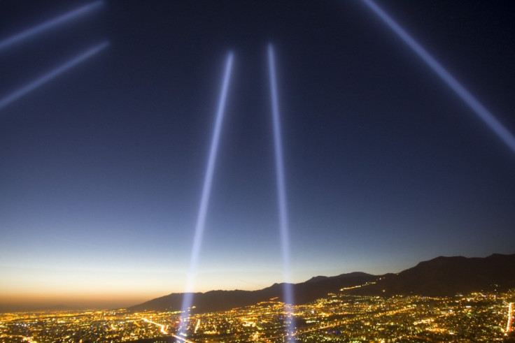 Researchers look to regular laser beams in de-orbiting space junks