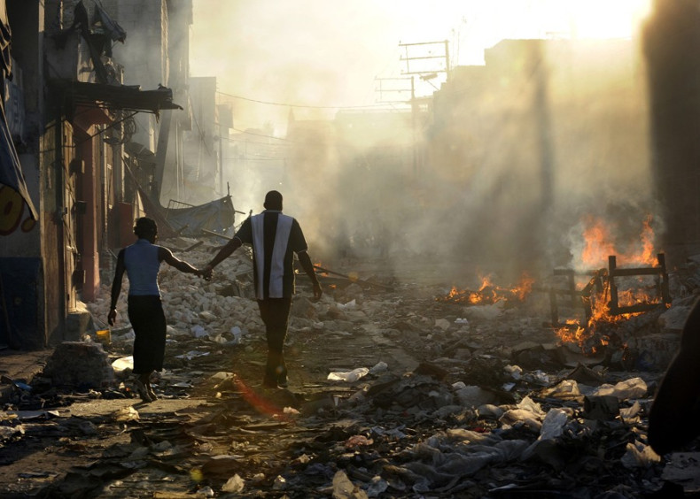 2011 Pulitzer Prize Winners: Breaking News Photography [PHOTOS]