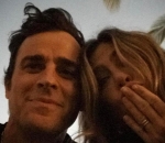 Justin Theroux and Jennifer Aniston first selife